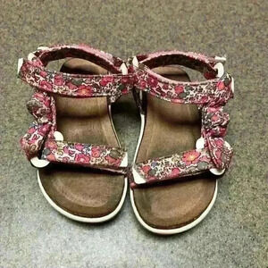 Sandals Wonder Nation Toddler girl’s Size 7